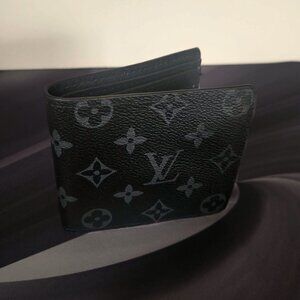 Monogram Black/Grey “Multiple” Style Wallet — Market Find